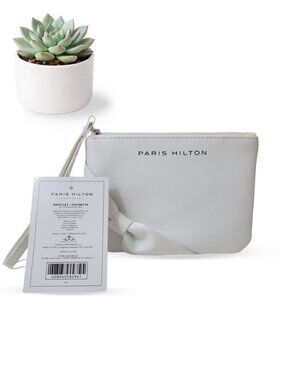 NWT Paris Hilton White Wristlet Pouch Bow Detail